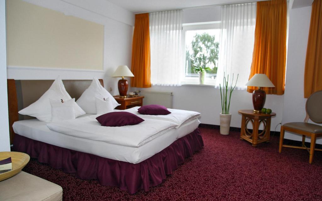 הלברשטאדט Hotel Antares חדר תמונה